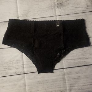 Cheeky black lace panties. Torrid NWT size 3.